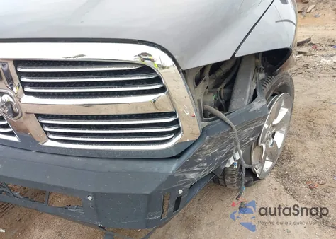 2015 Ram 1500 Big Horn z USA, uszkodzony, nr VIN 1C6RR7LM8FS578162